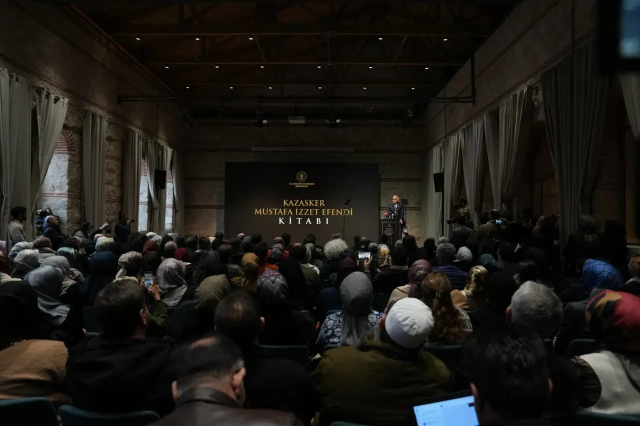 Ayasofya’nın Hattatı 'Kazasker Mustafa İzzet Efendi'ye büyük vefa!