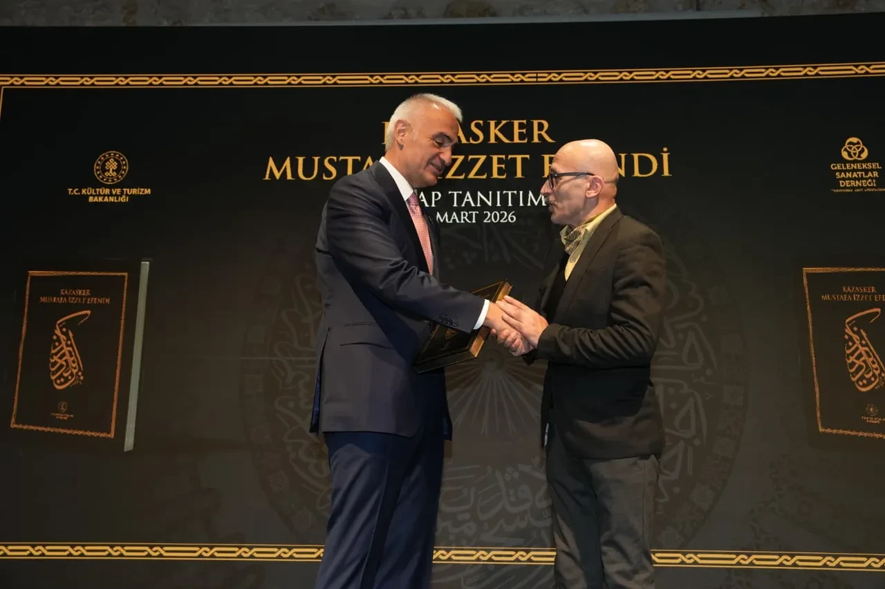 Ayasofya’nın Hattatı 'Kazasker Mustafa İzzet Efendi'ye büyük vefa!