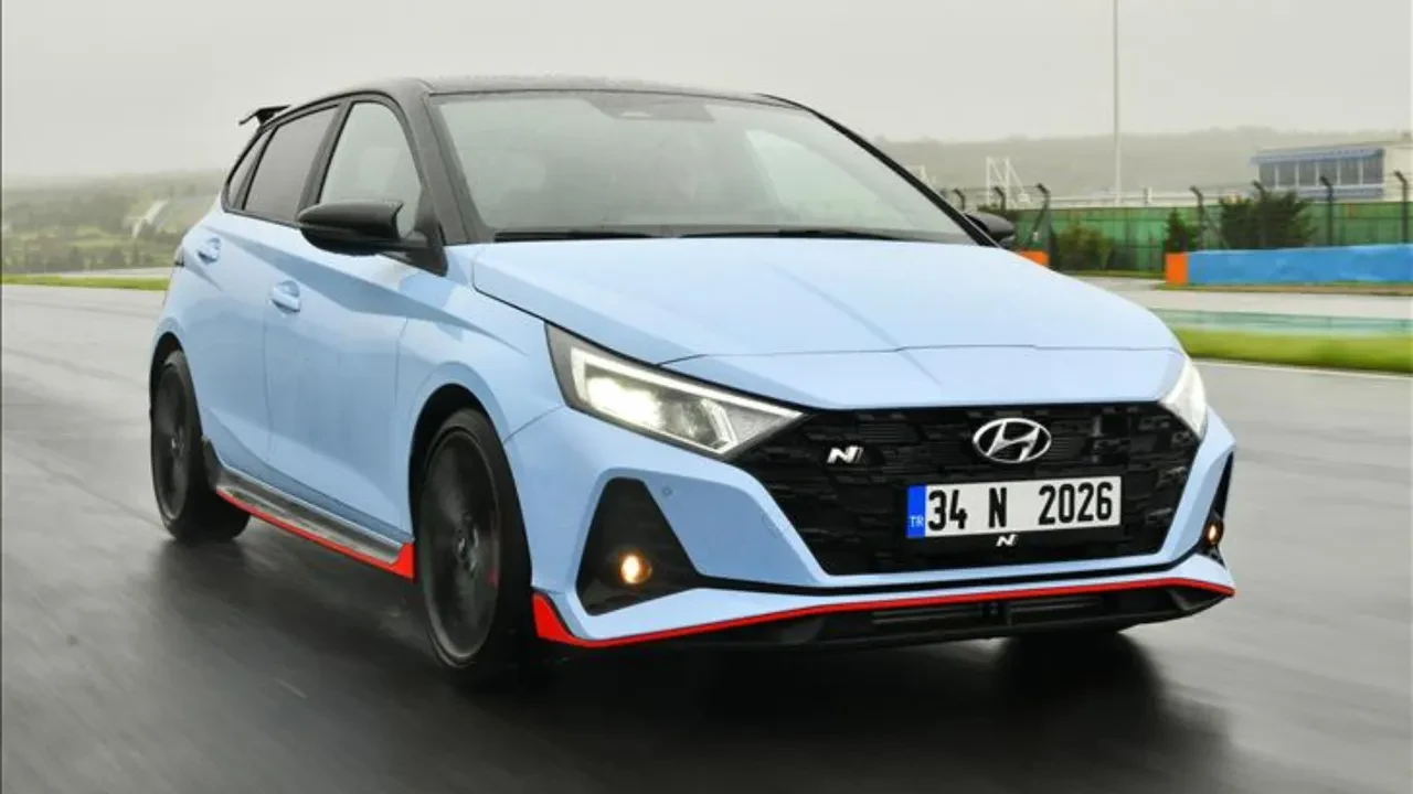 Bu modeller akaryakıt istasyonlarının yolunu unutturuyor! İşte en az yakan dizel otomobiller