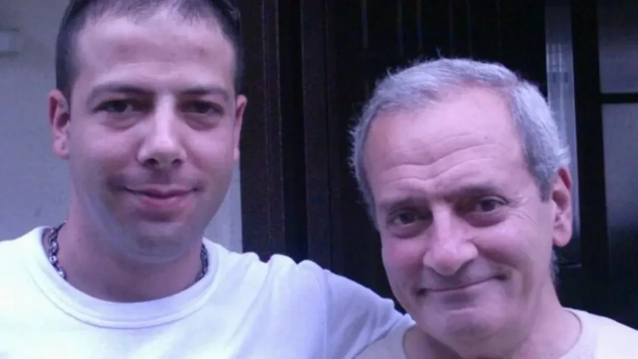  Canberk Uçucu 57 yaşında vefat etti! Ünlü oyuncunun ölümü sevenlerini şok etti 