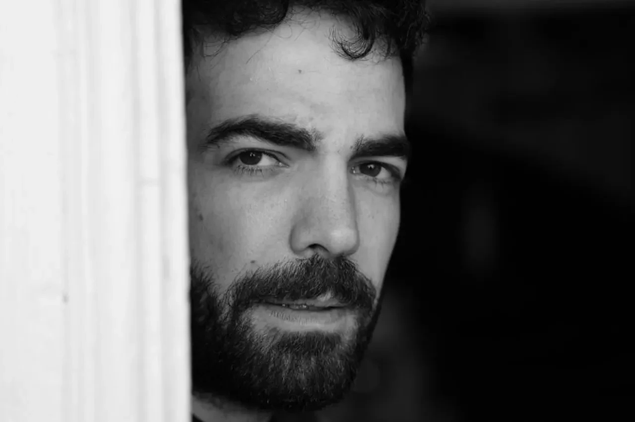 Sevdiğim Sensin dizisinin Kadir'i Umutcan Ütebay kimdir? Umutcan Ütebay hangi dizilerde oynadı, kaç yaşında?