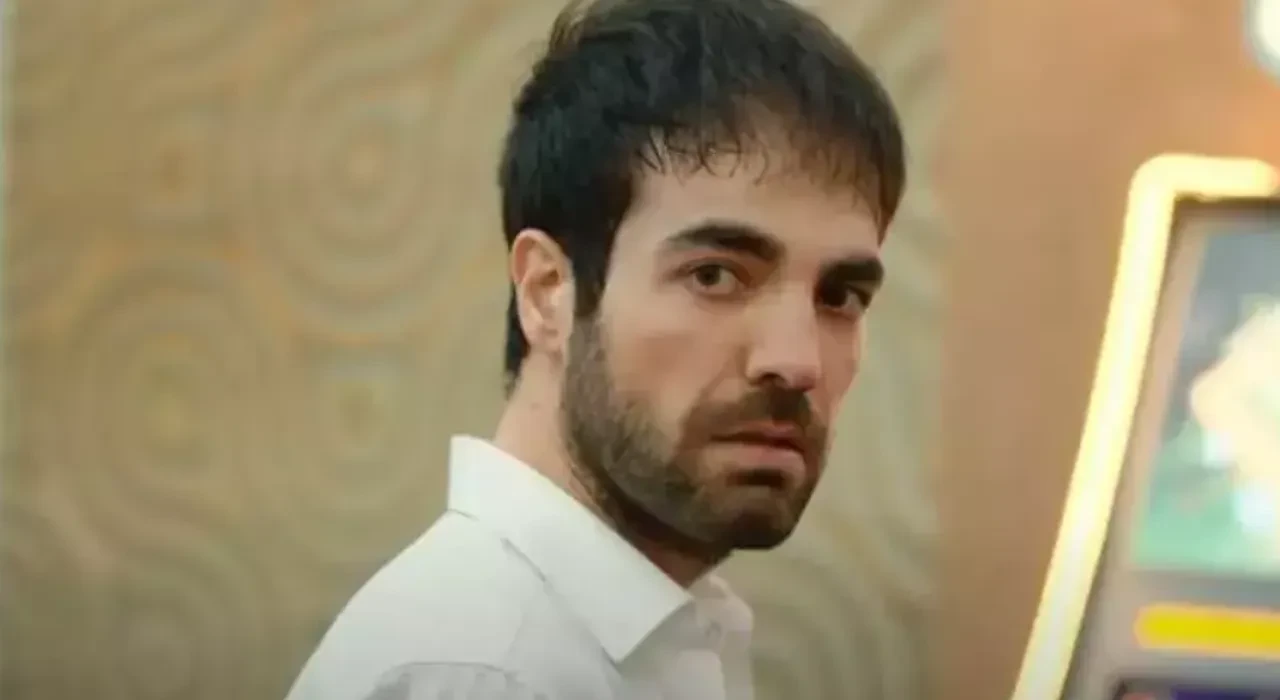 Sevdiğim Sensin dizisinin Kadir'i Umutcan Ütebay kimdir? Umutcan Ütebay hangi dizilerde oynadı, kaç yaşında?