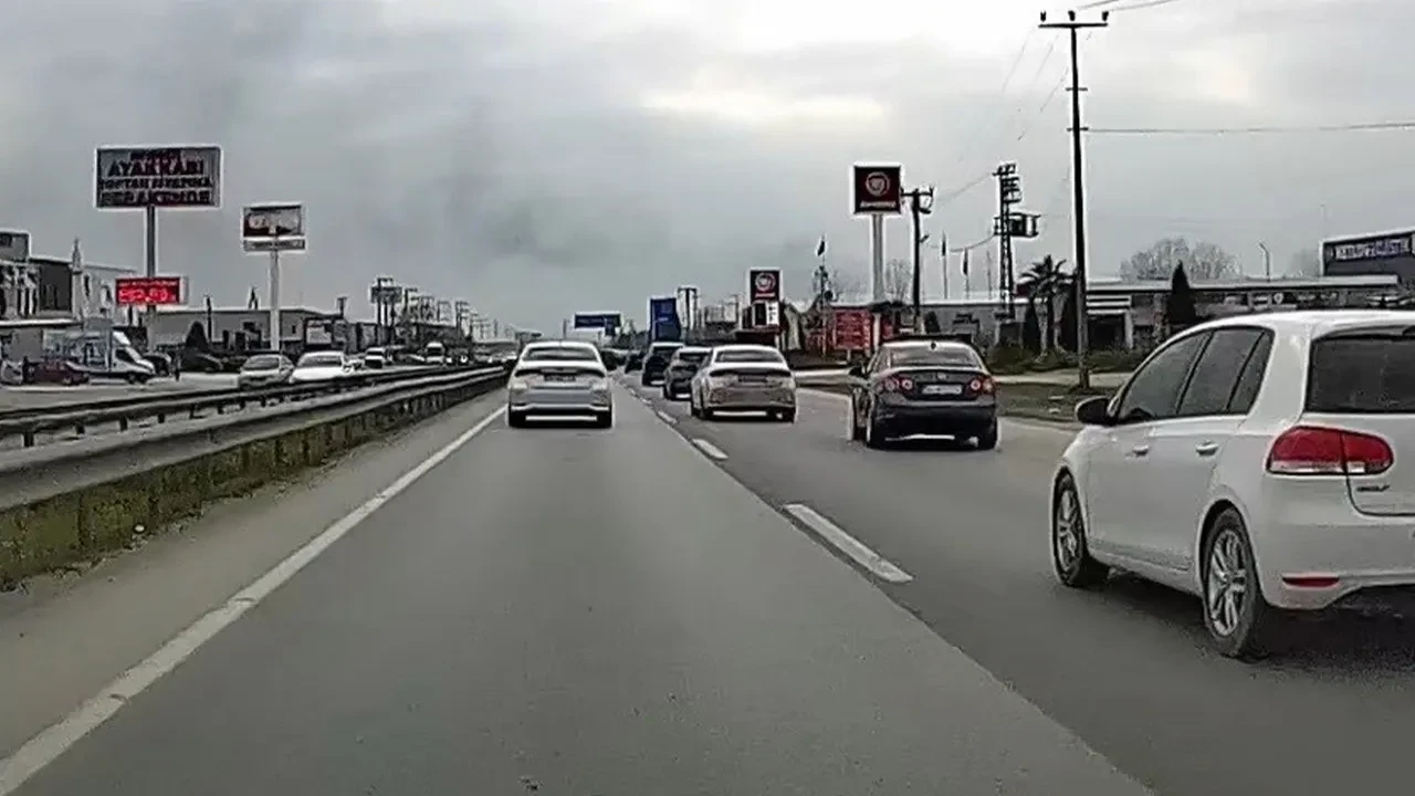 Tehlikeli manevralar yaparak herkesin canını hiçe saydı