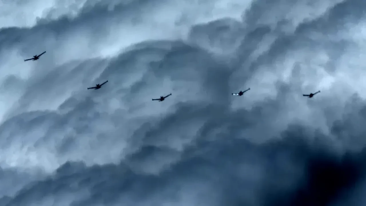 Baykar'ın dev kamikazesi K2 duyuruldu! 2 bin kilometre menzil, 13 saat havada kalış