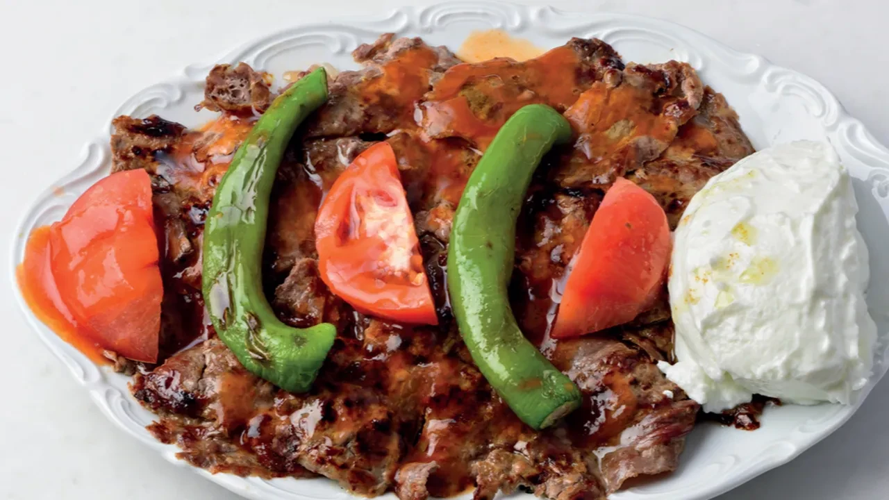 Binlerce gurme yorumu tarandı: Yabancı turistlerin damağını çatlatan, Türkiye'nin en iyi 10 yöresel yemeği belli oldu