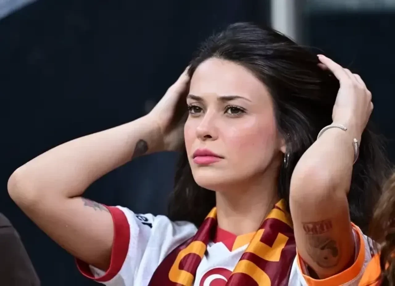 Devrim Özkan Ezel’in ikonik müziğini çaldı! Sosyal medyada gündem oldu