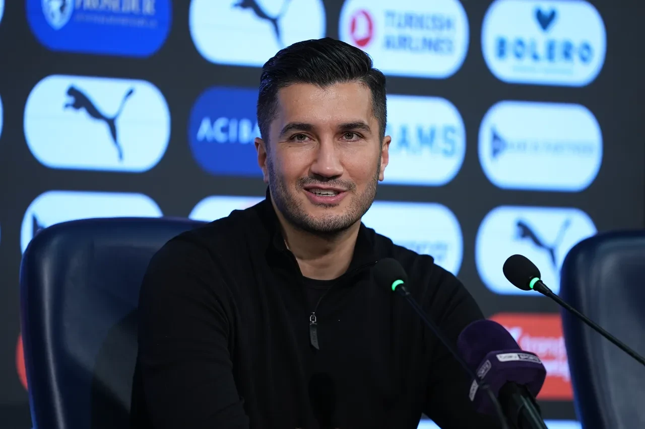 Galatasaray Başakşehir maçı öncesi kritik karar! Okan Buruk'tan ezber bozan kadro: İşte muhtemel 11'ler...