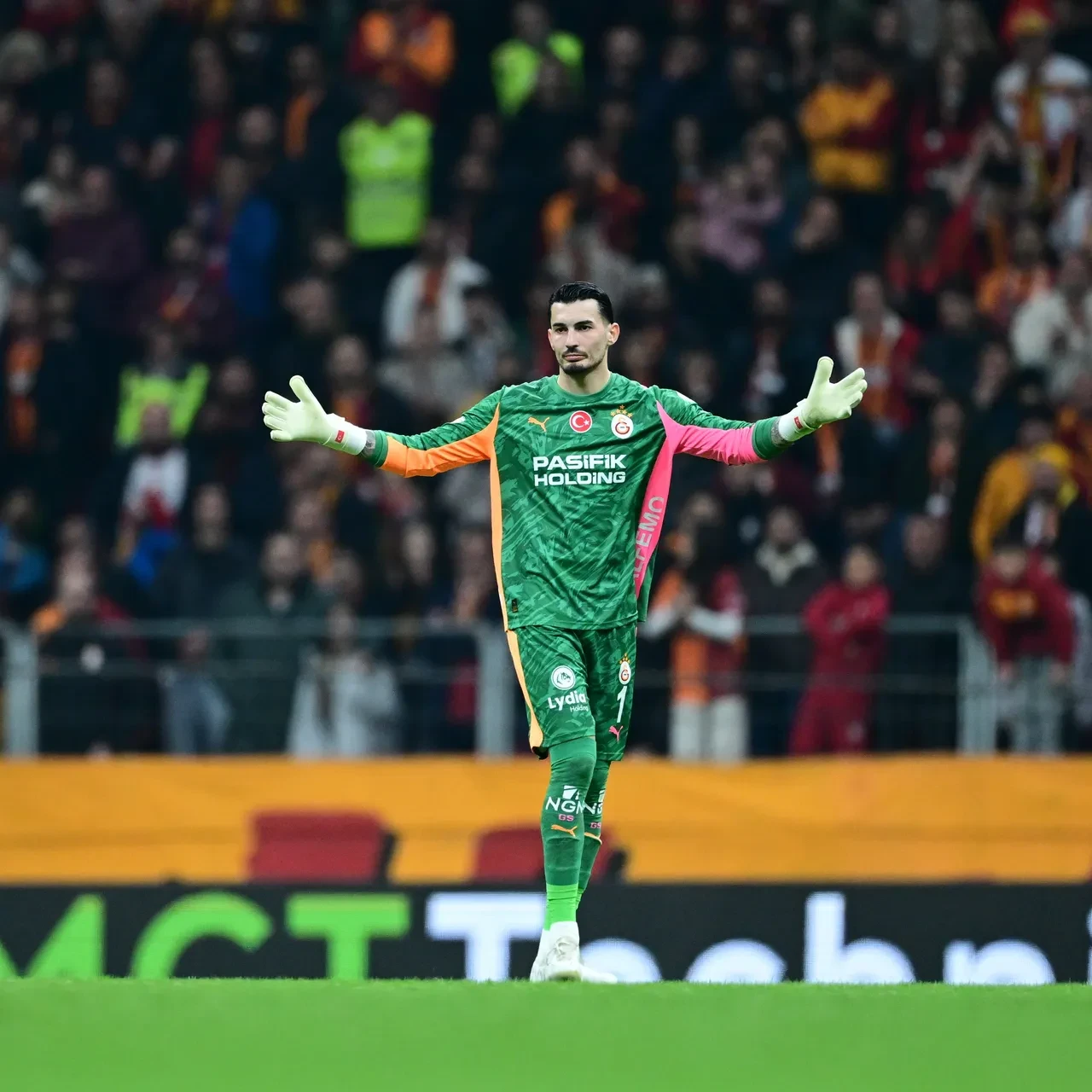 Galatasaray'da galibiyet sonrasında 'Fenerbahçe' detayı: Farklı hesaplar netleşti!