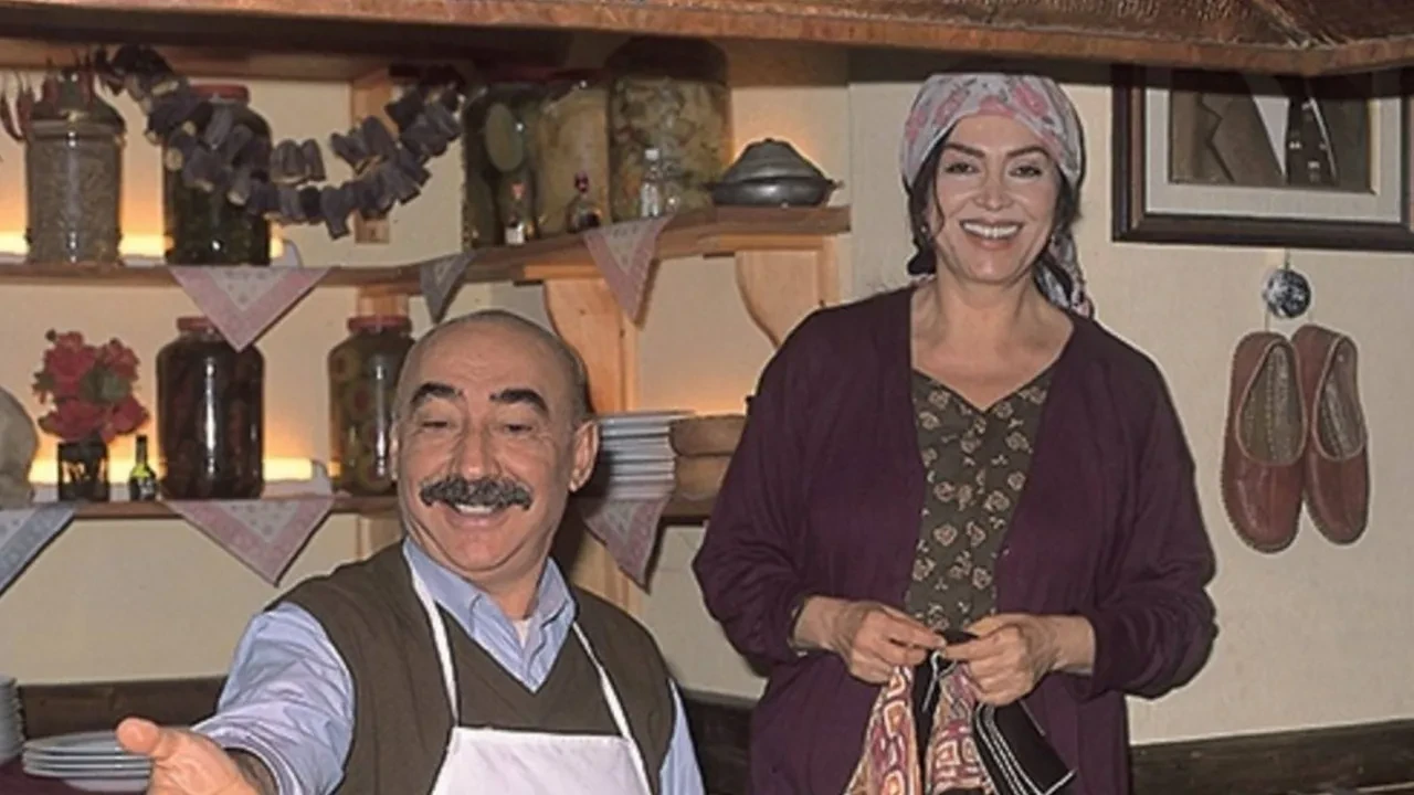 İkinci Bahar kadrosu yıllar sonra buluştu! Sanat dünyasının devleri