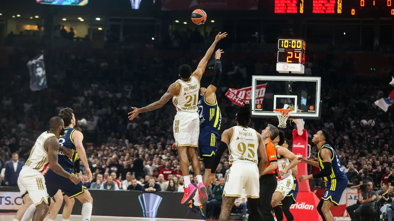 Kızılyıldız Fenerbahçe Beko maç skoru kaç kaç? 9 maçlık dev seri bitti