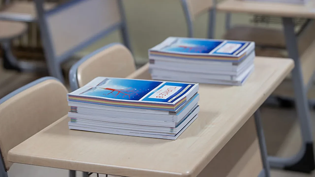 Milli Eğitim Bakanlığı inceledi! Özel yayınevlerinin yardımcı kaynakları müfredata uygun çıkmadı