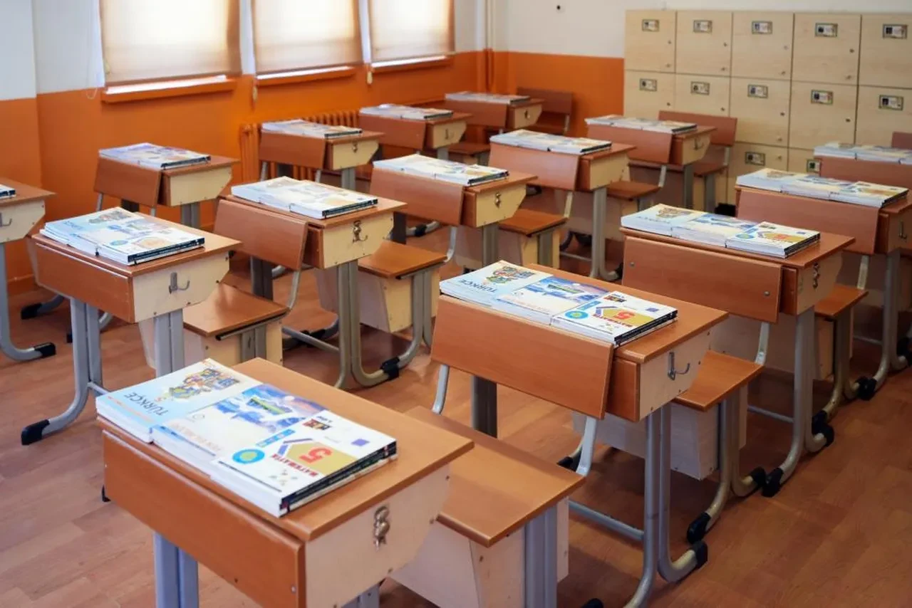 Milli Eğitim Bakanlığı inceledi! Özel yayınevlerinin yardımcı kaynakları müfredata uygun çıkmadı