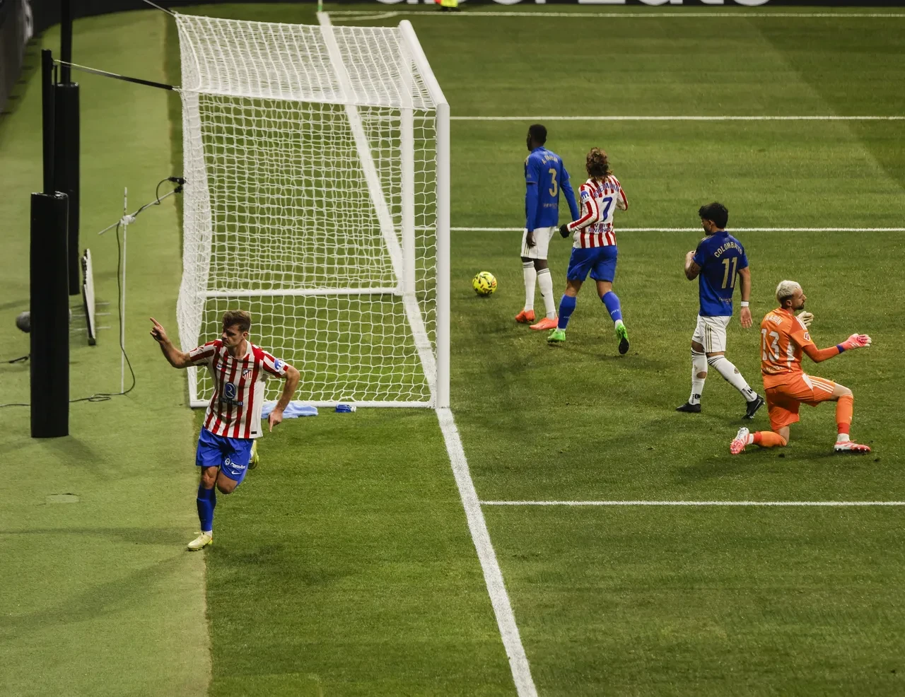 Alexander Sörloth için 35 milyon Euroluk teklif: Sürpriz transfer duyuruldu!