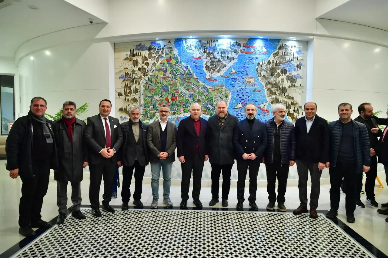 Basın mensupları Fatih Belediyesi'nin sahur sofrasında buluştu!