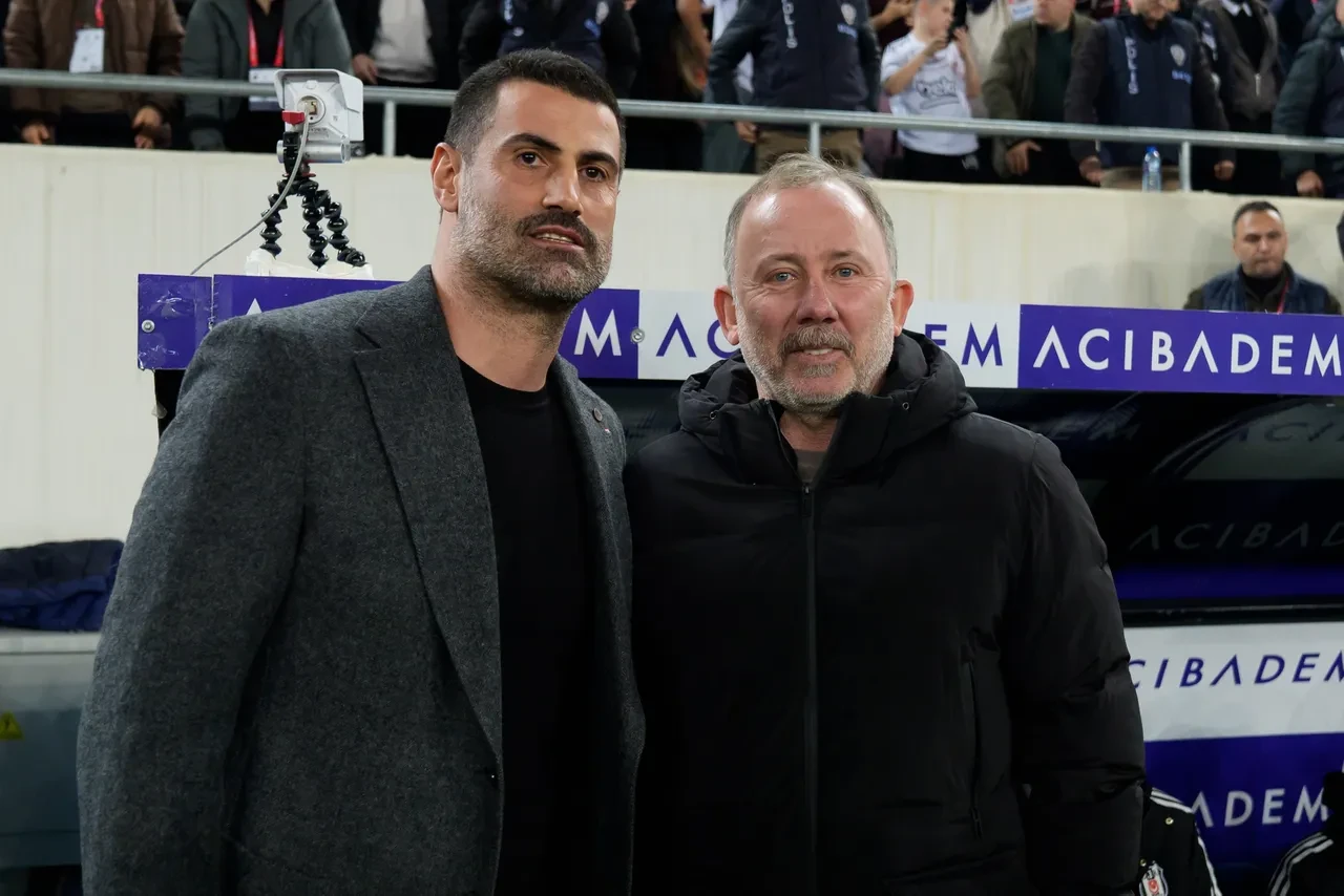 Beşiktaş Gençlerbirliği deplasmanında | SÜPER LİG CANLI MAÇ ANLATIMI