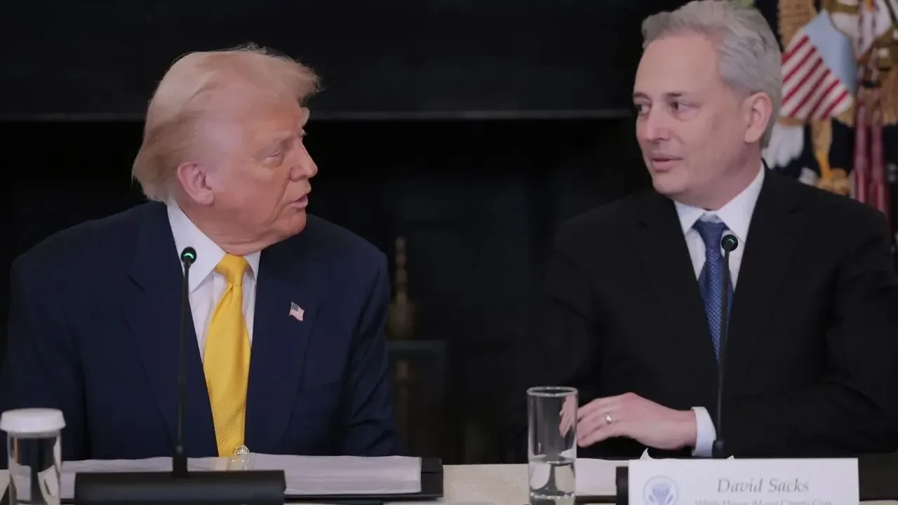 Beyaz Saray'da savaş çatlağı! Trump'ın danışmanından dikkat çeken çağrı