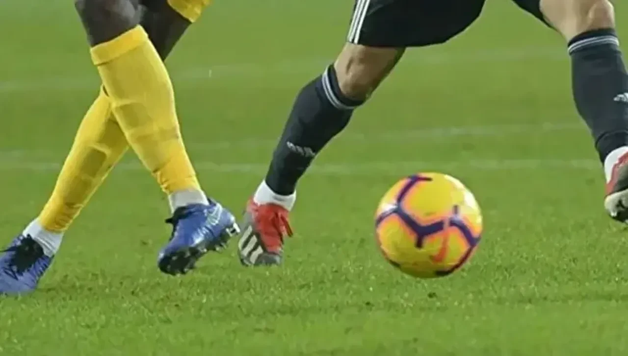 Bu akşam kimin maçı var? 15 Mart Pazar maç programı