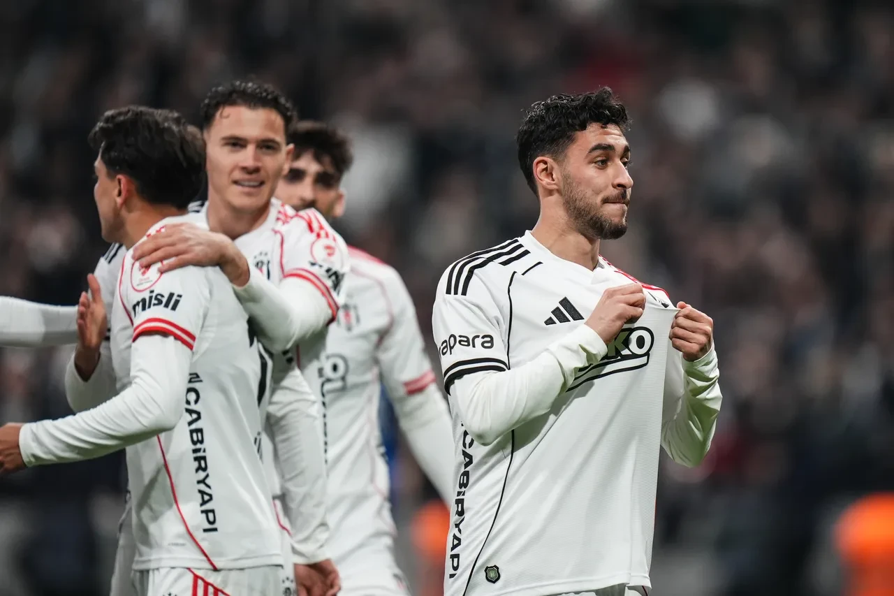 Gençlerbirliği Beşiktaş maç kadrosu, muhtemel 11! Sergen Yalçın'ın Gençlerbirliği karşısında muhtemel 11'i