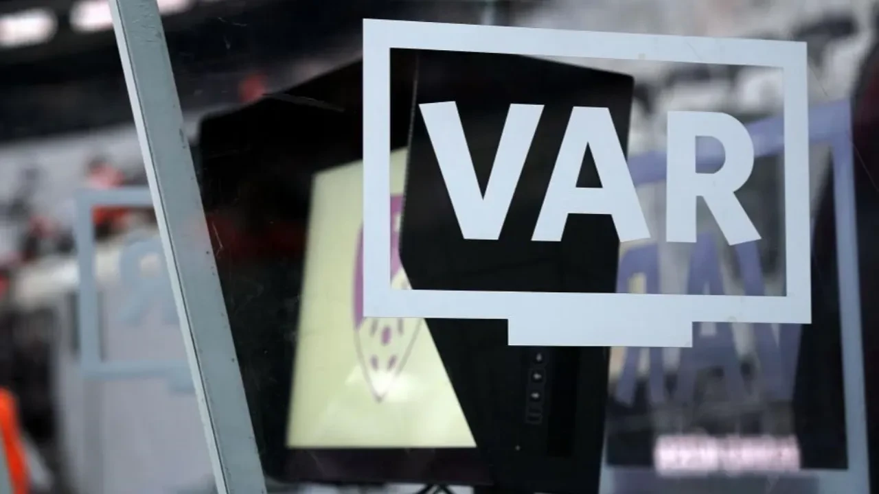 Gençlerbirliği - Beşiktaş maçının VAR hakemi belli oldu