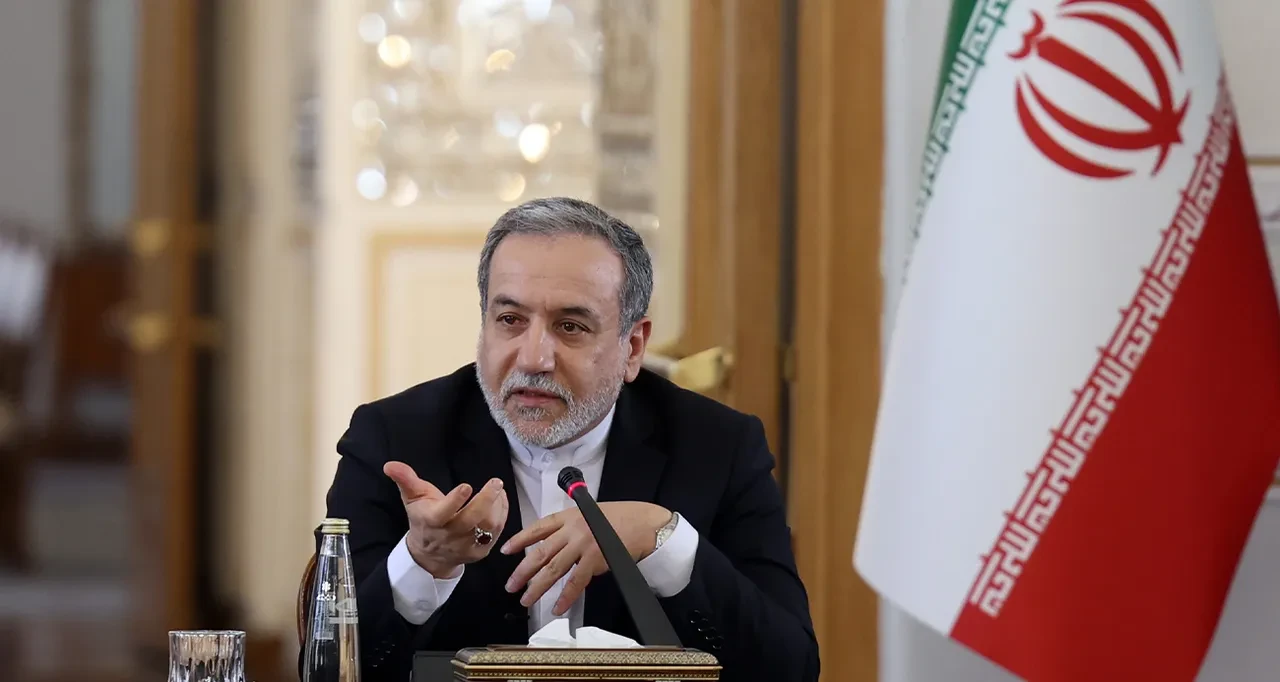 İran'dan ateşkes talep ettiği iddialarına yanıt! Dışişleri Bakanı Abbas Arakçi açıkladı