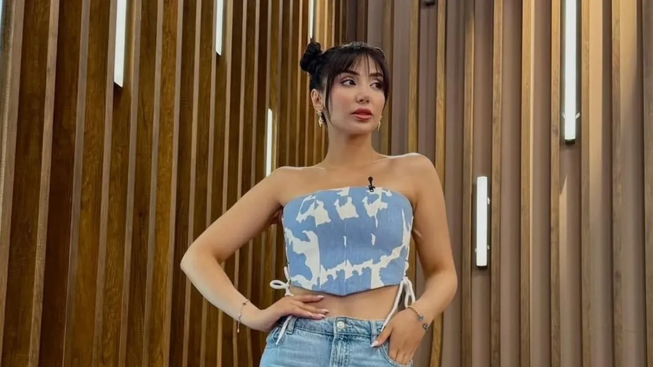 Kısmetse Olur yarışmacısı Perinaz Şiri’nin yüzündeki değişimler dikkat çekti! Sosyal medyada gündem oldu