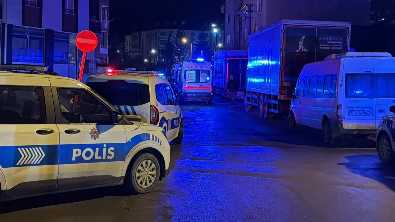 Sivas'ta aile içi vahşet! Baba ve oğlu öldü, babaanne yaralandı