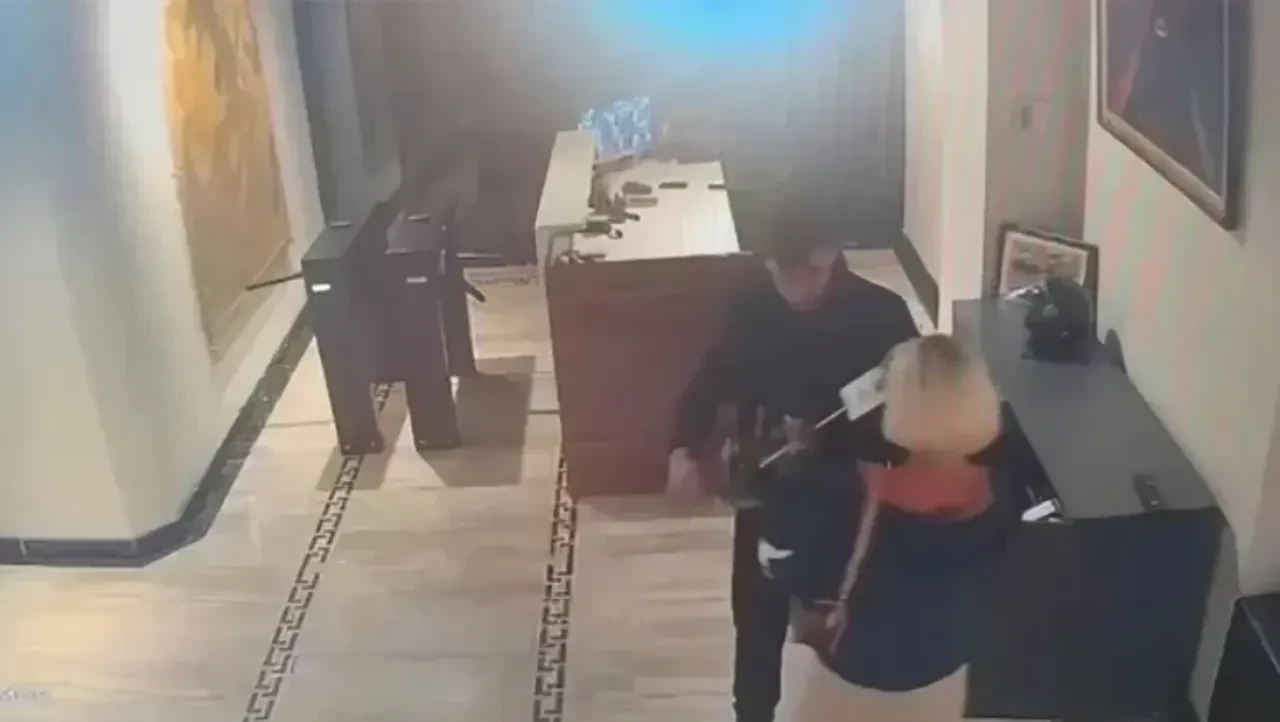 Sunay Kurtuluş, Yeraltı dizisinden ayrılıyor mu? Eraslan ölümünün şüphelisi Yeraltı'nın Adnan'ı Sunay Kurtuluş'tan açıklama geldi mi?