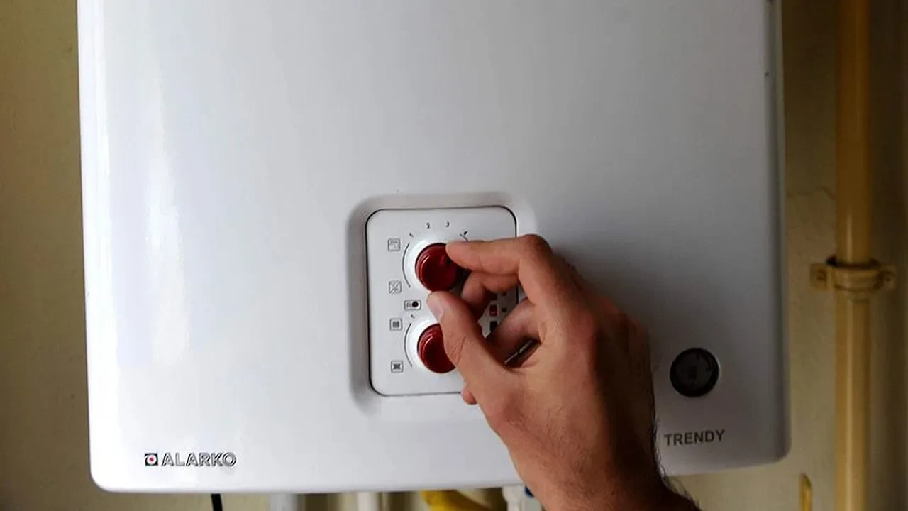 Teknik serviste arıza söyleme ücreti! Tarife avukatlarla yarışıyor