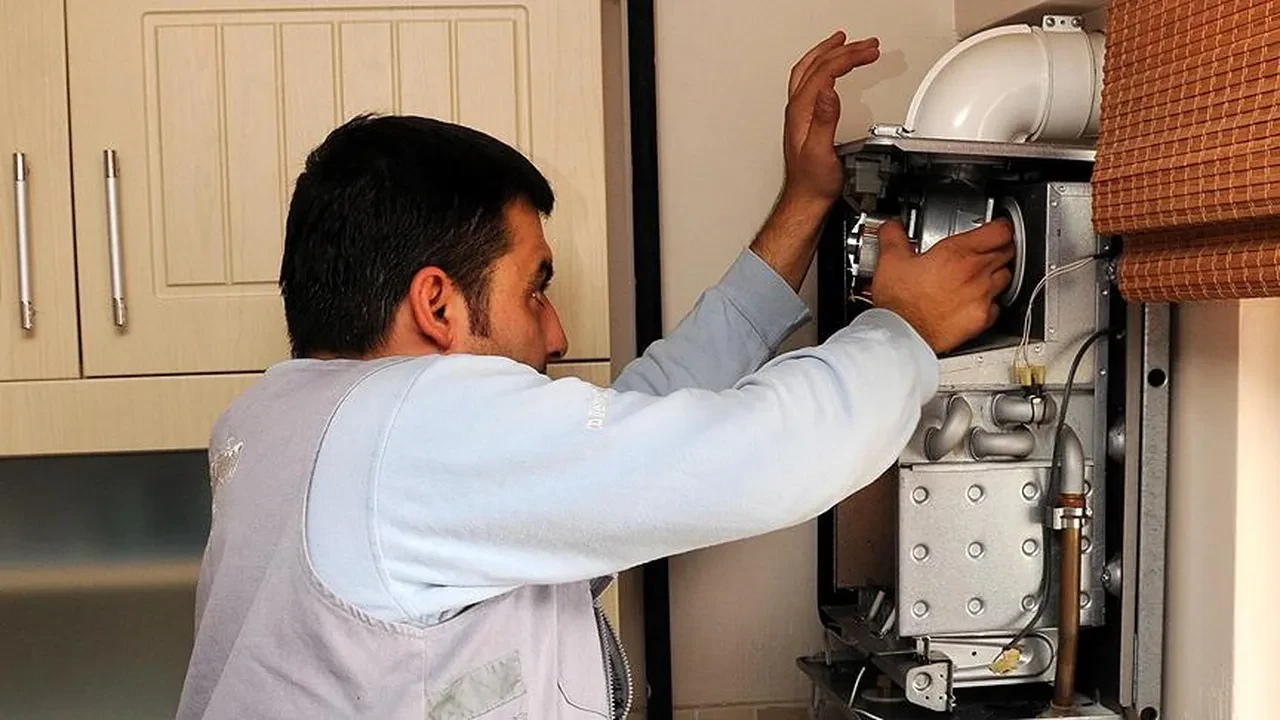 Teknik serviste arıza söyleme ücreti! Tarife avukatlarla yarışıyor