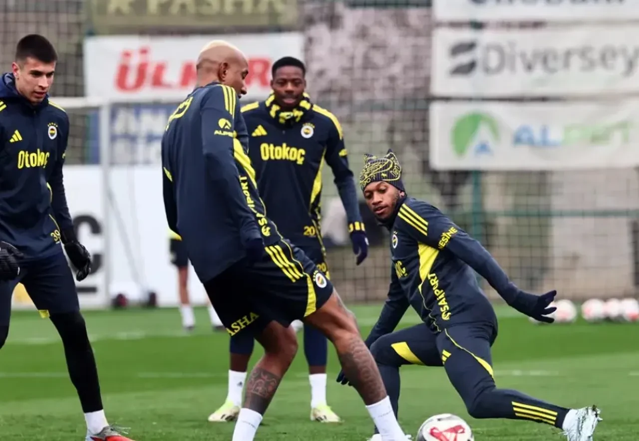 Ağır yaralı Fenerbahçe'de kriz bitti mi? Antrenmanda dikkat çeken anlar