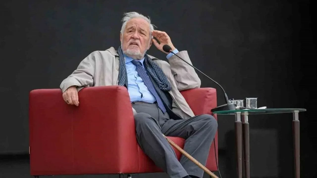 İlber Ortaylı Son Yolculuğuna Uğurlanıyor: Galatasaray Üniversitesi'nde Tören