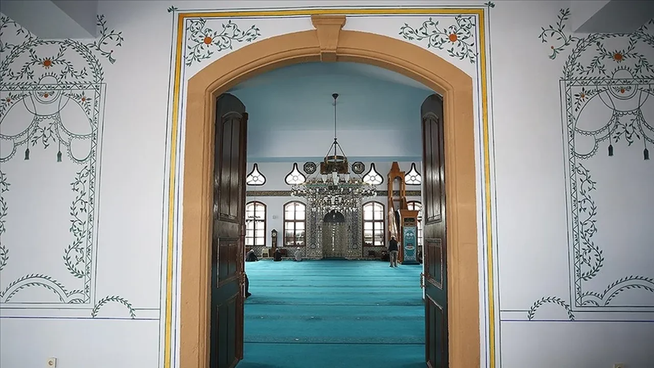 Kurumsal (resmi) Kadir Gecesi mesajları 2026! İş arkadaşına, çalışanlara, farklı ve yeni Kadir Gecesi mübarek olsun sözleri