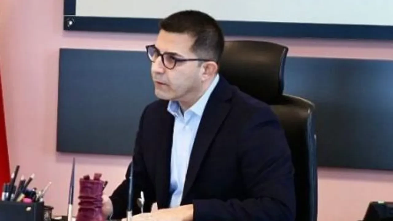 Kuşadası Belediye Başkanı Ömer Günel tutuklandı