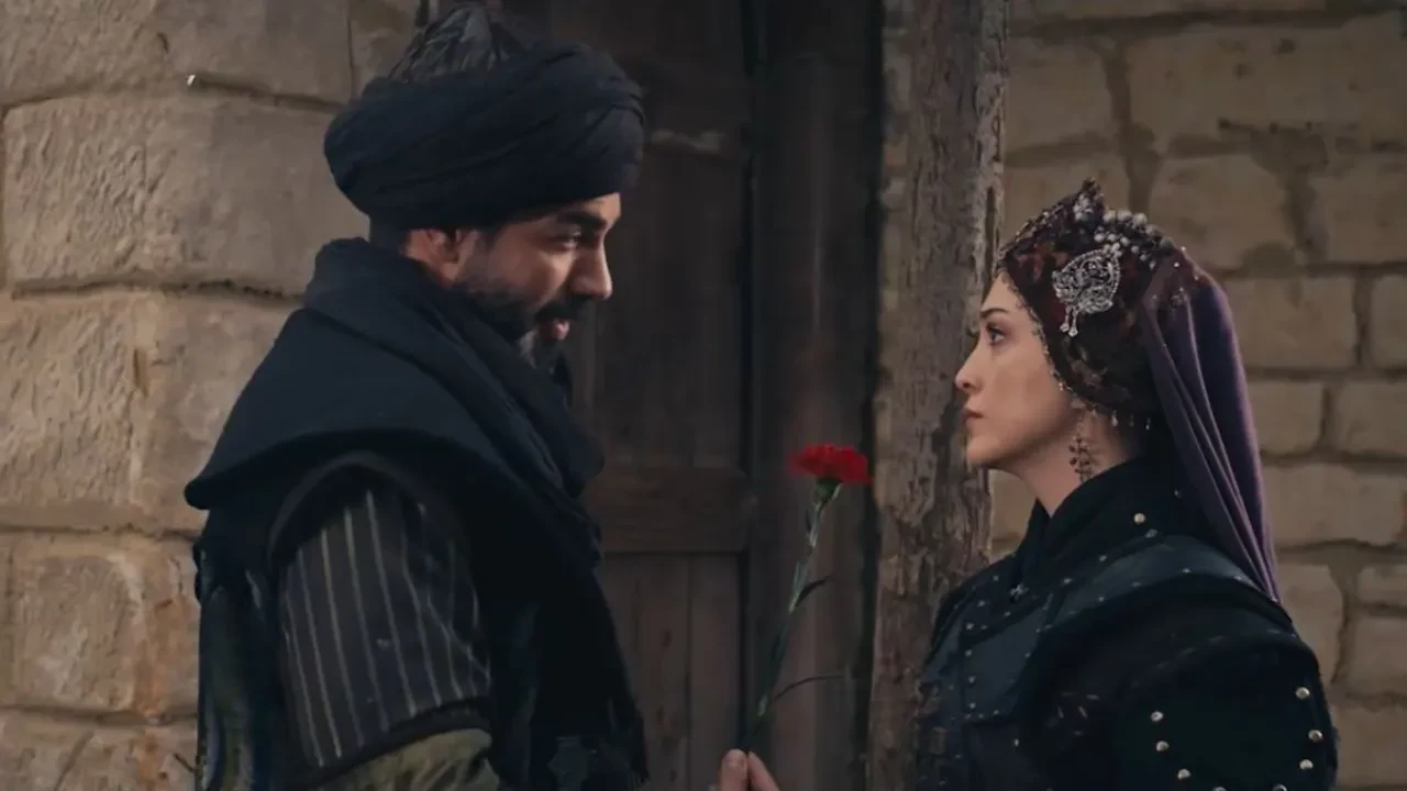 Şükrü Özyıldız ve Cemre Gümeli birlikteliği belgelendi! Dizi aşkı resmen gerçek oldu