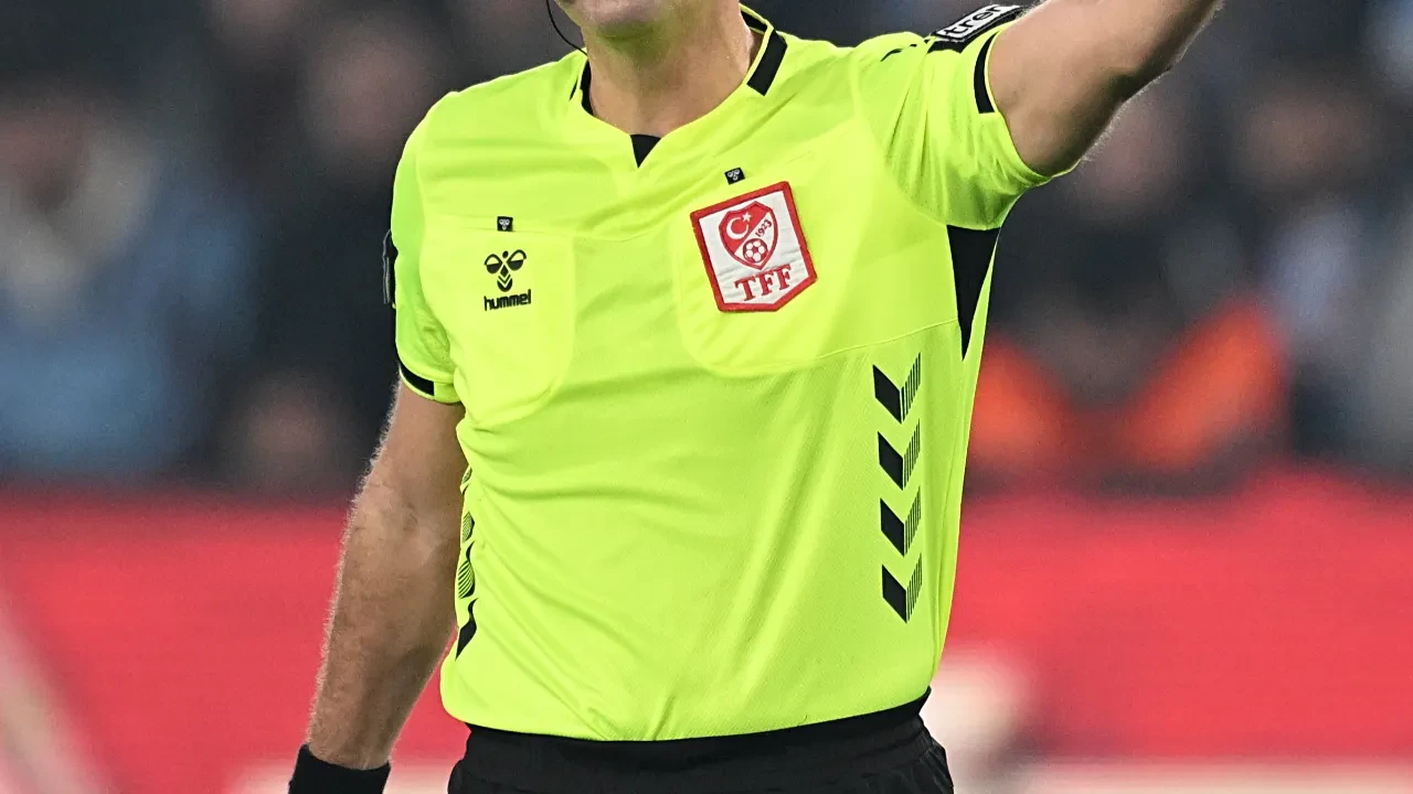 Süper Lig'de haftanın hakemleri belli oldu! İşte maçlarda düdük çalacak isimler