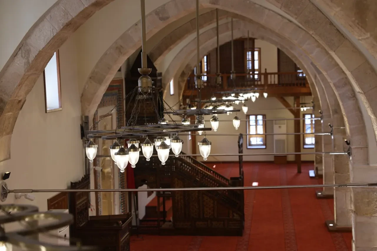 Ulu Cami, Kadir Gecesi'nde yeniden ibadete açıldı! Asırlık hafıza ayağa kalktı 