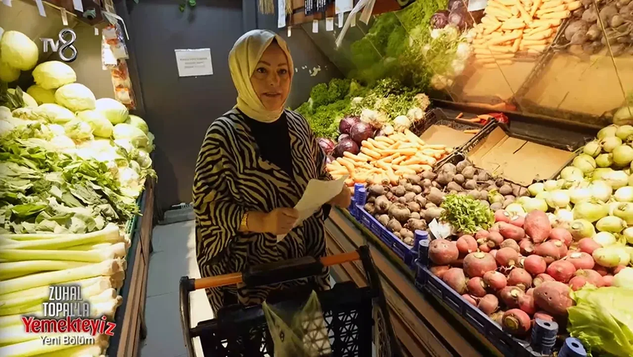 Yemekteyiz Melek kimdir, kaç yaşında? Yemekteyiz Melek Aydın aslen nerelidir?