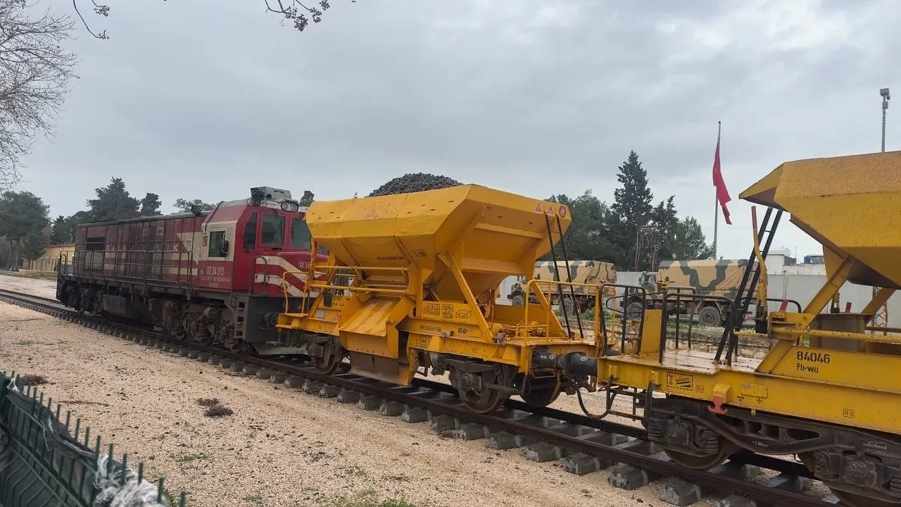 15 yıllık hasret sona erdi! Ceylanpınar'da yeniden tren sesi duyuldu