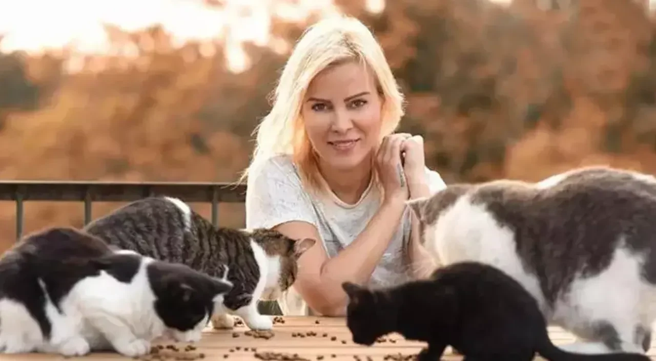 Seda Sayan, 36 kedisi olan Ömür Gedik'in bam teline dokununca aldığı cevapla dumur oldu! 