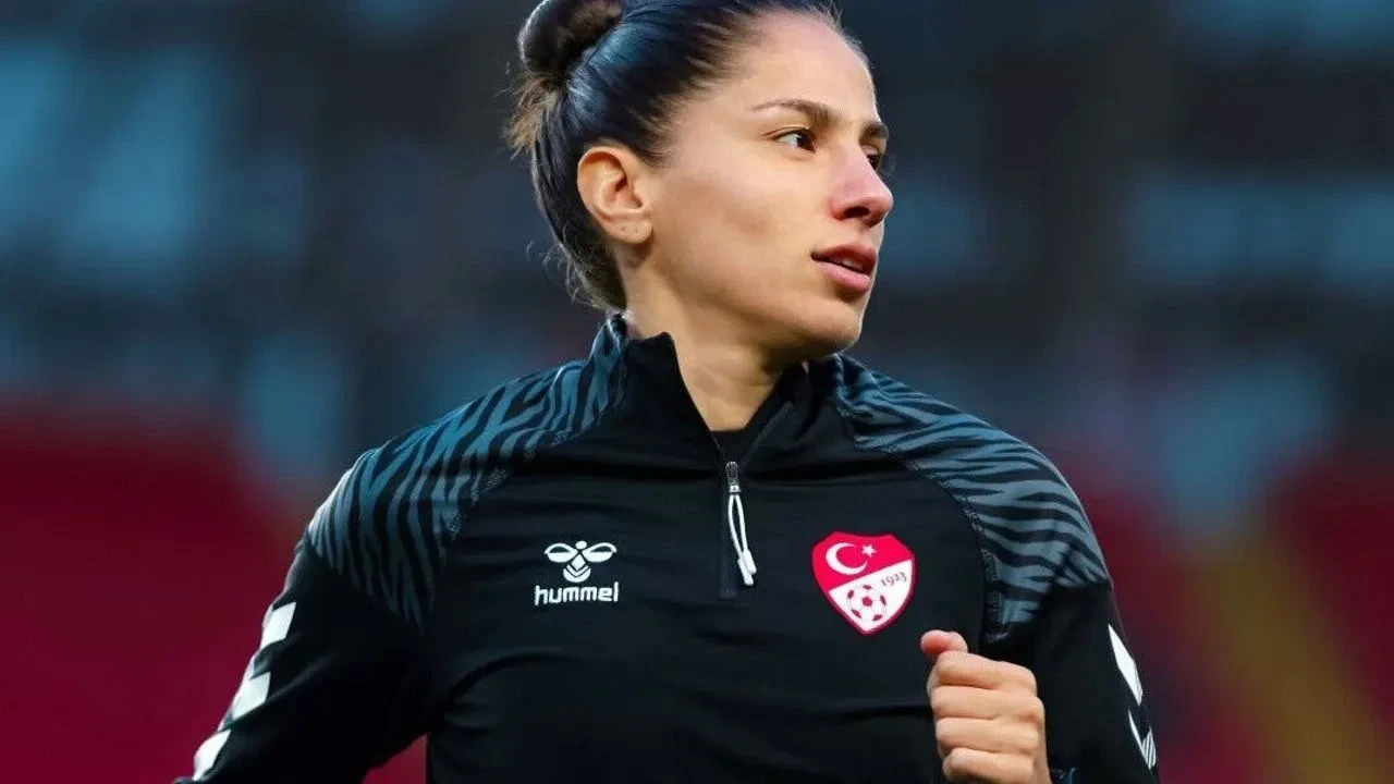 Asen Albayrak kimdir?  Asen Albayrak, kaç yaşında, evli mi, aslen nereli?