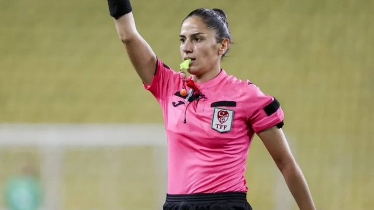 Asen Albayrak kimdir?  Asen Albayrak, kaç yaşında, evli mi, aslen nereli?