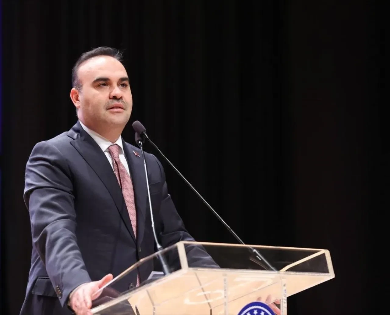 Bakan Kacır duyurdu: Çelik Kubbe için tarih belli oldu