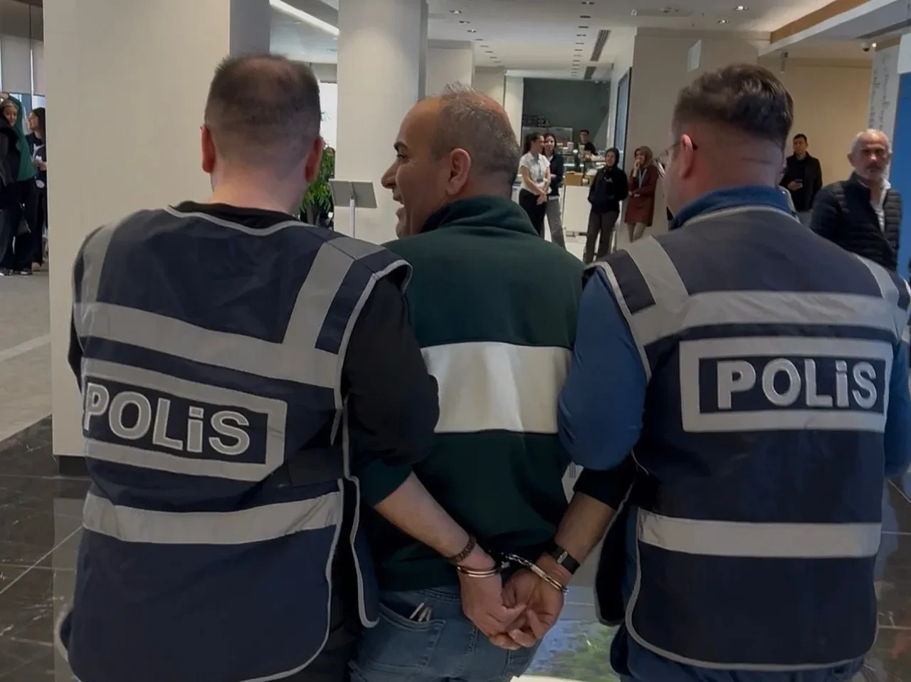 Bebek kaçırma tatbikatı gerçeği aratmadı! Hasta ve yakınları gerçek sandı