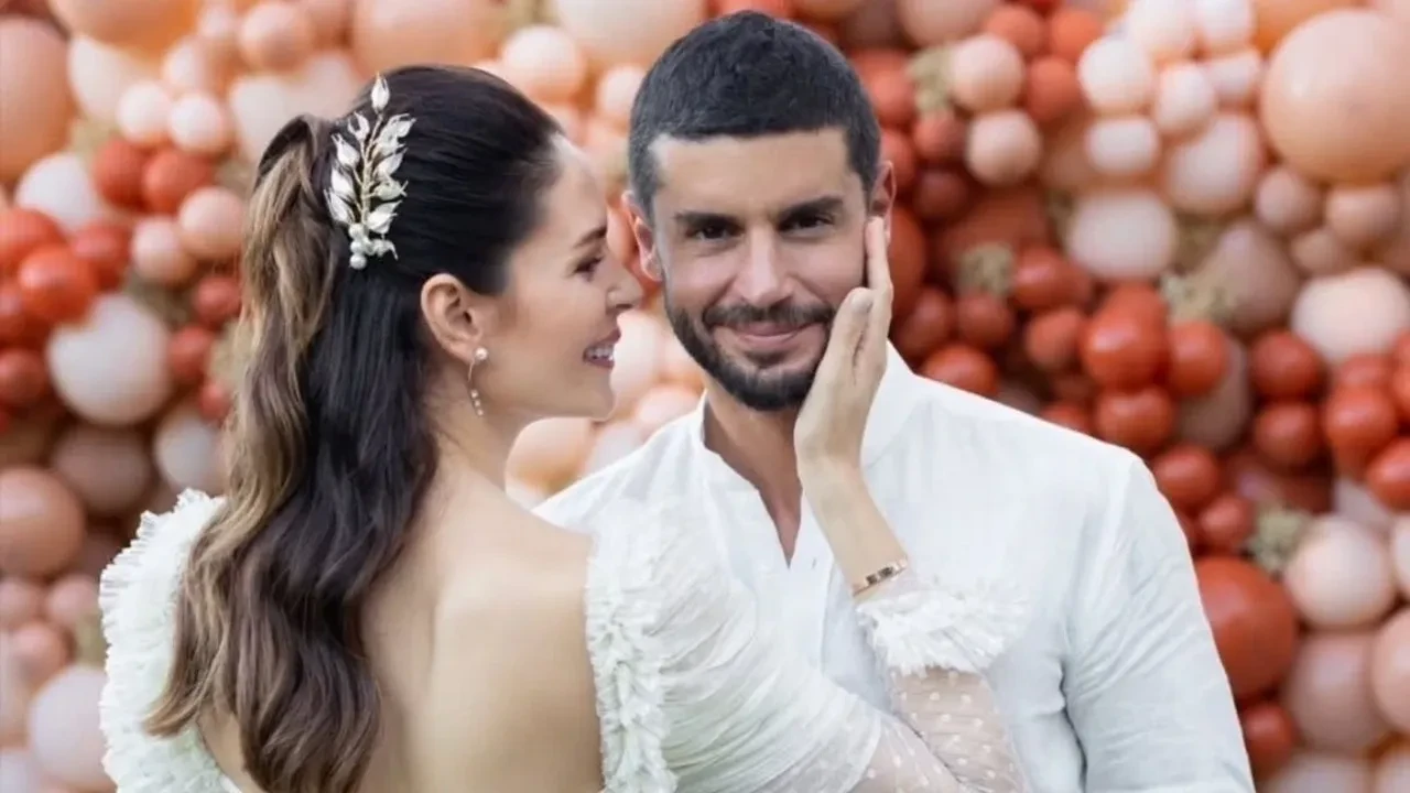 Berk Oktay, Yıldız Çağrı Atiksoy ile boşanacakları iddialarına ilk kez cevap verdi 