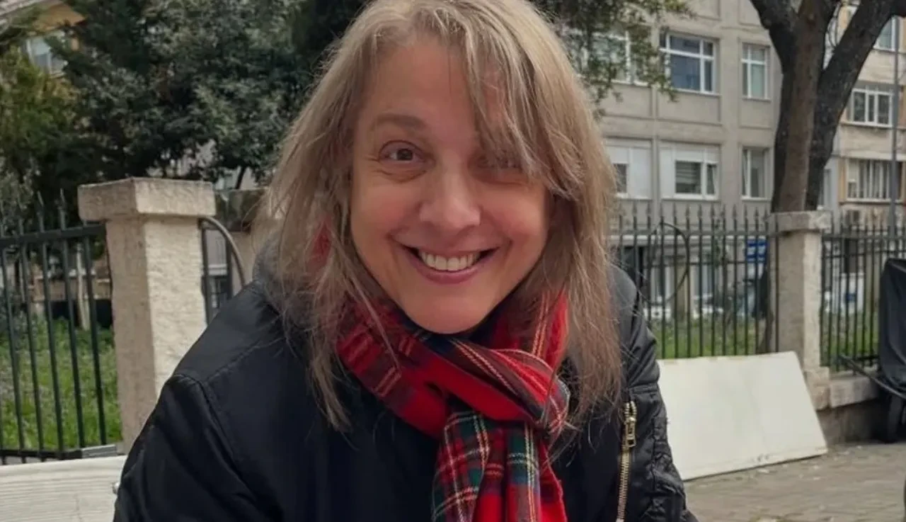 Doktor Başka Hayatta dizisinin Nuran'ı Güner Özkul kimdir? Yeşilçam efsanesi Münir Özkul'un kızı Nuran Özkul'un oynadığı diziler