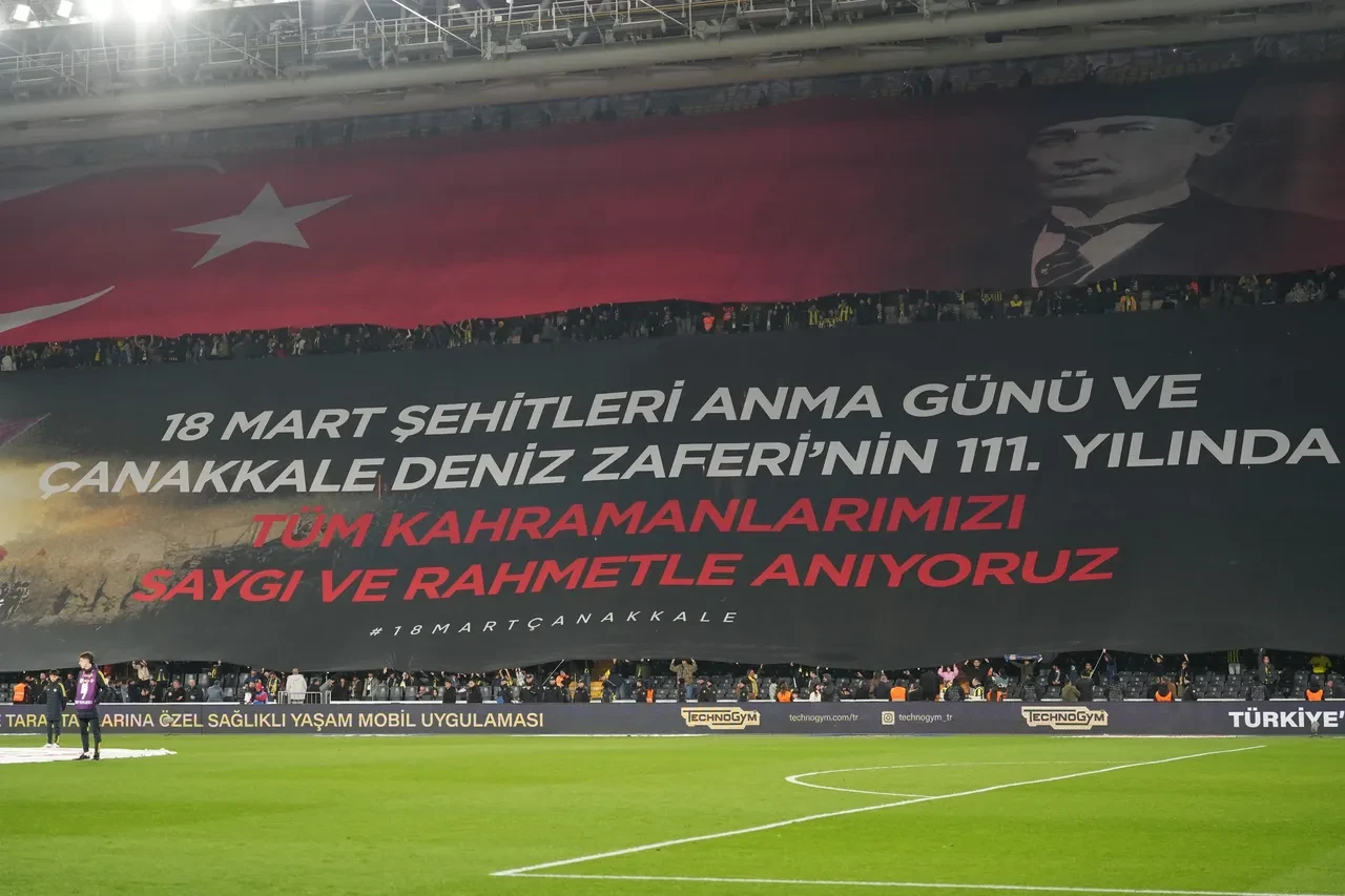 Fenerbahçe-Gaziantep FK | SÜPER LİG CANLI MAÇ ANLATIMI