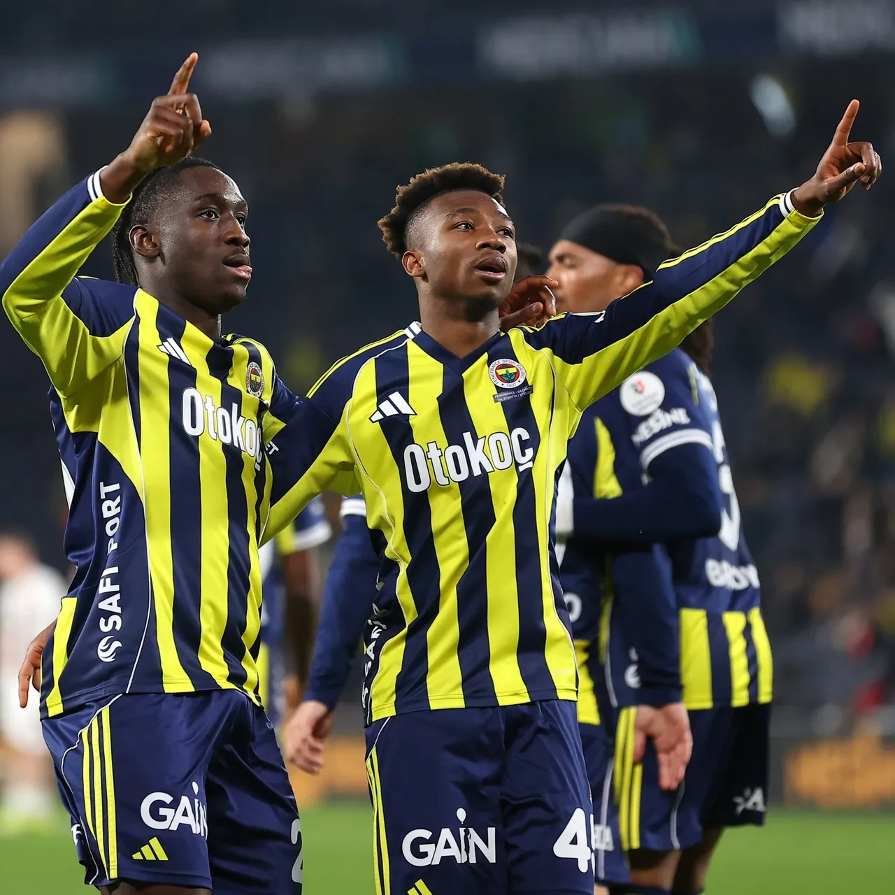 Fenerbahçe Gaziantep FK karşısında Dorgeles Nene ile farka gitti!