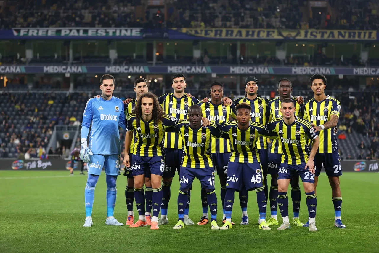 Fenerbahçe Gaziantep FK karşısında Dorgeles Nene ile farka gitti!