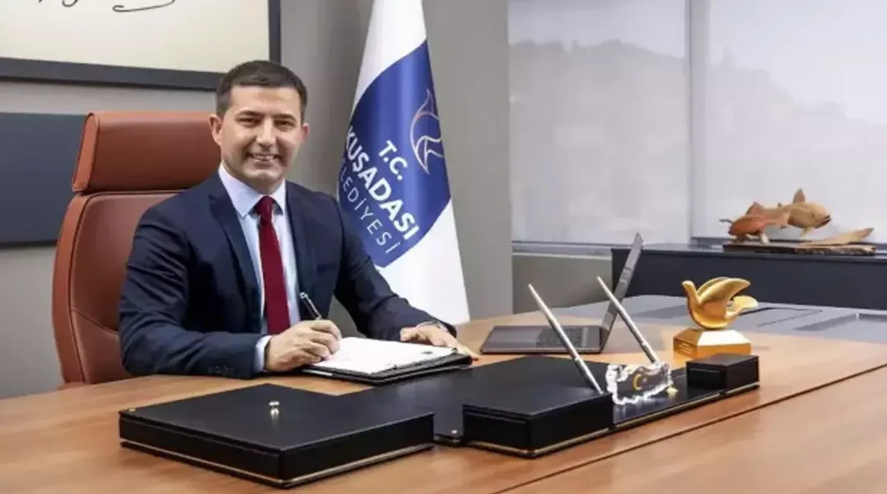 İçişleri Bakanlığı’ndan "Kuşadası" kararı: Rüşvet soruşturmasında tutuklanan Belediye Başkanı Ömer Günel görevden alındı!