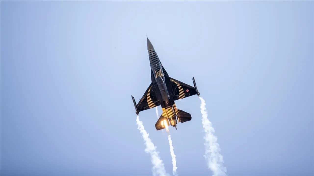 SOLOTÜRK Çanakkale uçuş programı 17-18 Mart! Çanakkale SOLOTÜRK uçuş gösterisi ne zaman, saat kaçta, nerede?